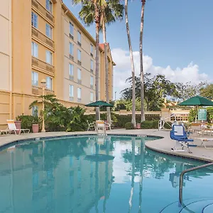 *** Hotel La Quinta By Wyndham Airport North USA